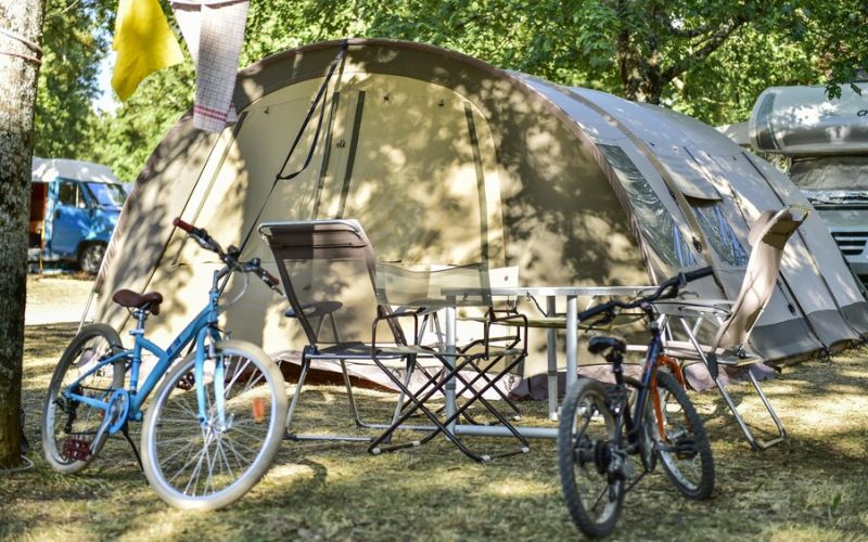 Les emplacements du camping Les Cigales