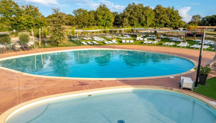 Camping Les Cigales Ciela Village piscine